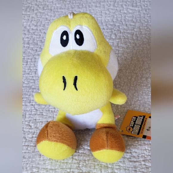 A set of 2 Super Mario and 1 Kirby stuffies - Picture 12 of 16